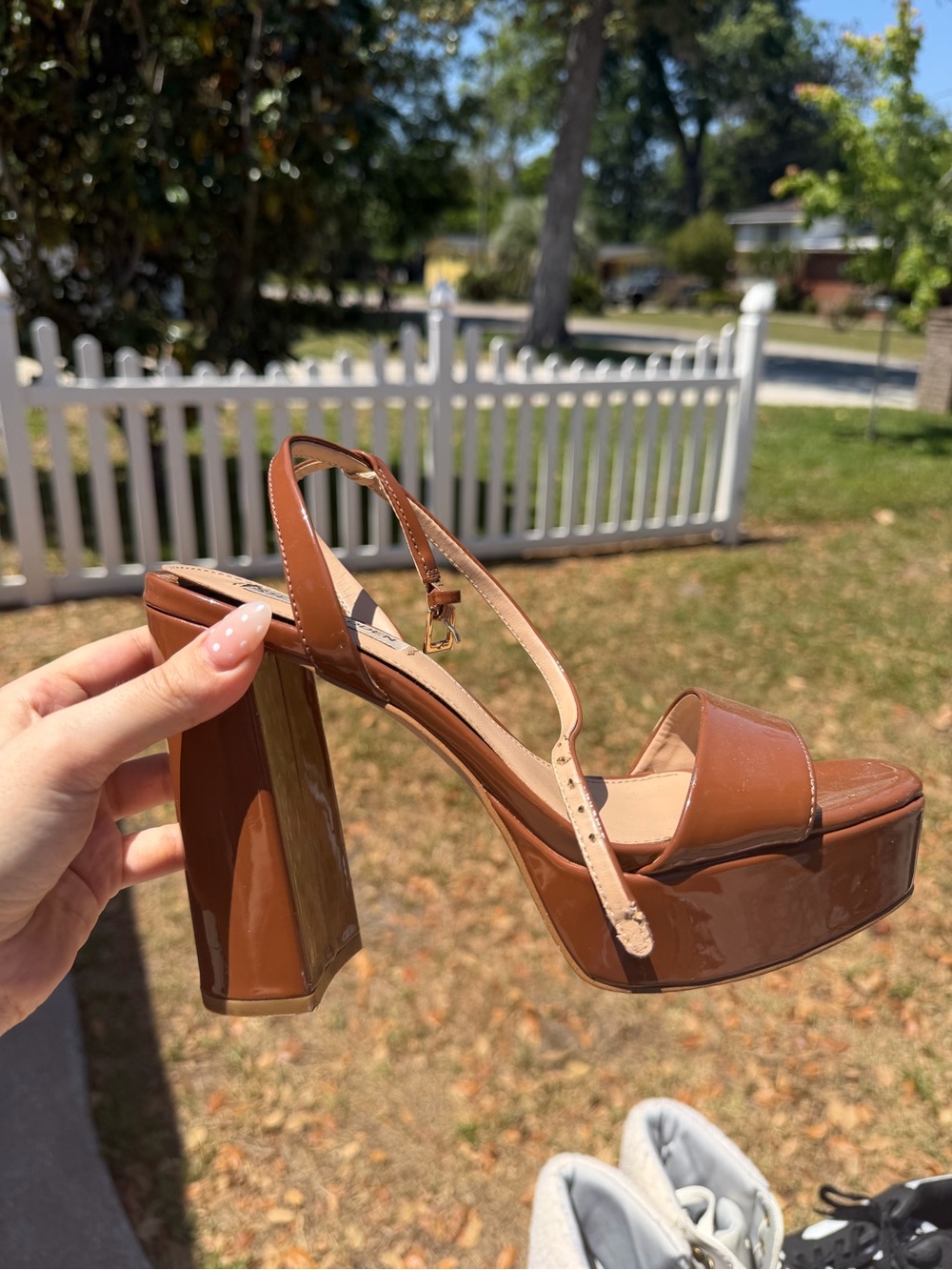 Steve Madden Brown Patent Platform Block Heel Slingback Sandals